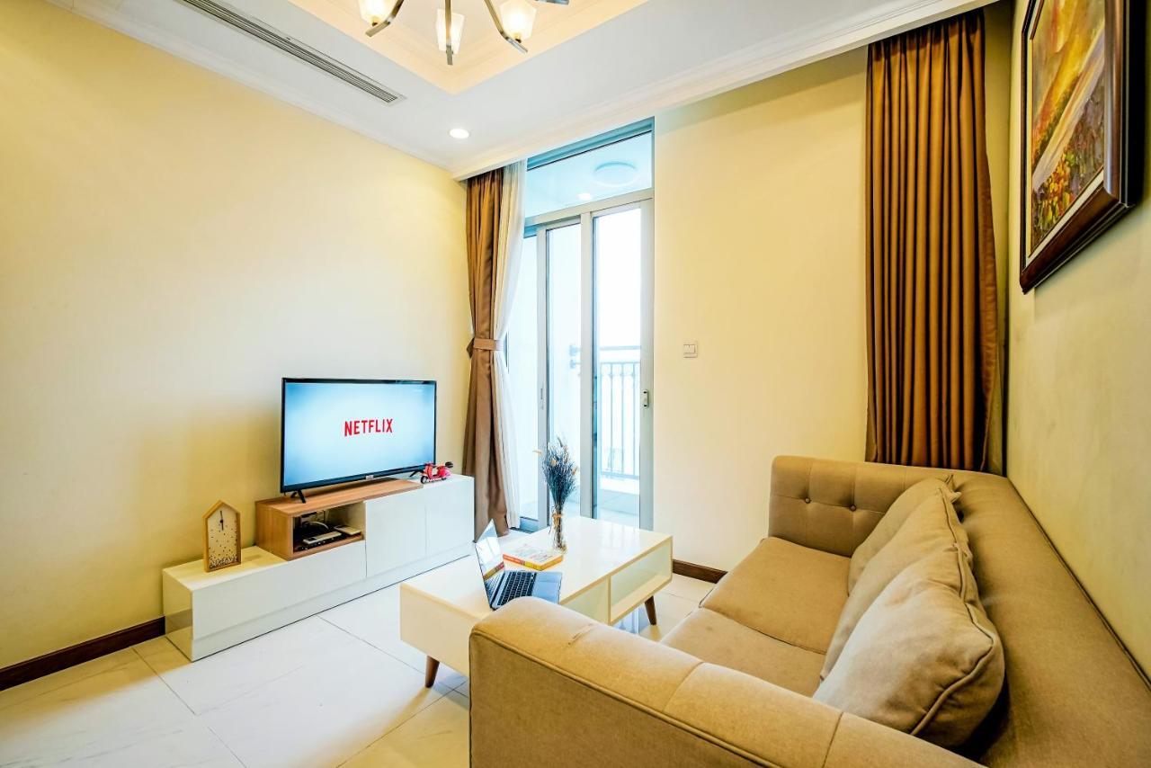 Mott Haven Apart - Vinhomes Central Park, Landmark 81 Area & Ice Rink Хошимин Экстерьер фото